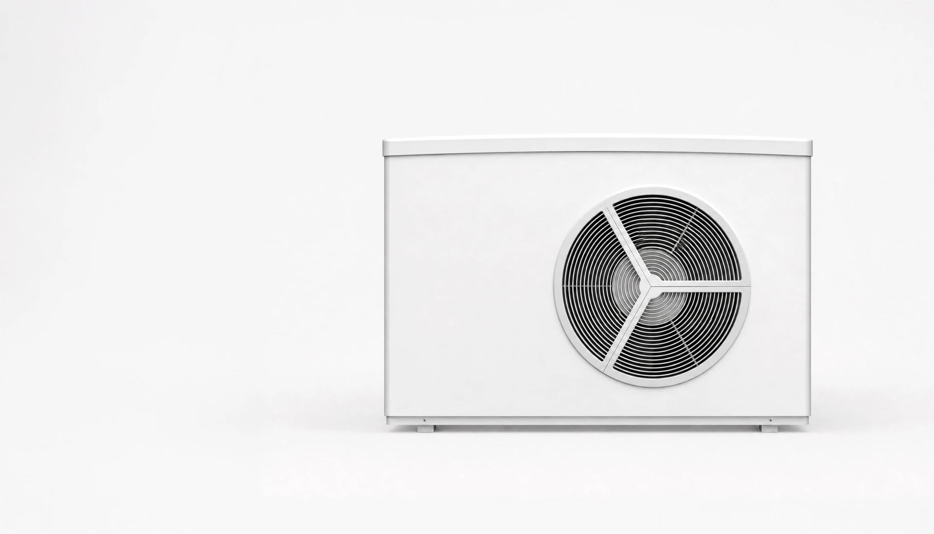 Intérieur d'un local technique avec installation de chauffage moderne